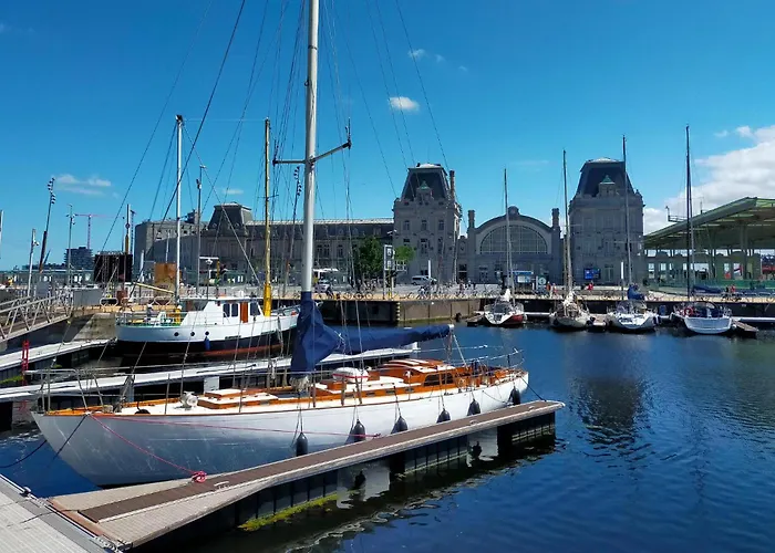 アパート Amazing In With Wifi *